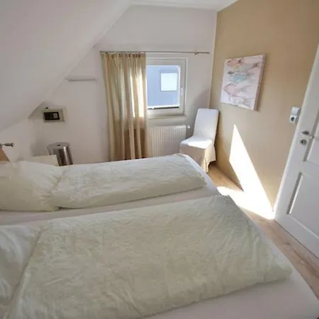 Doppelhaushaelfte In Friedrichskoog-spitze * Friedrichskoog-Spitz