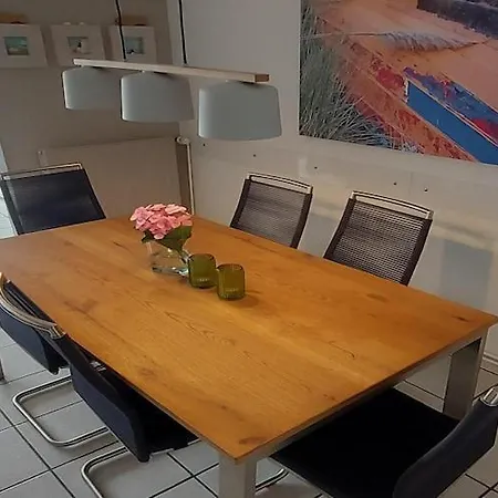 Semesterbostad Doppelhaushaelfte In Friedrichskoog-spitze