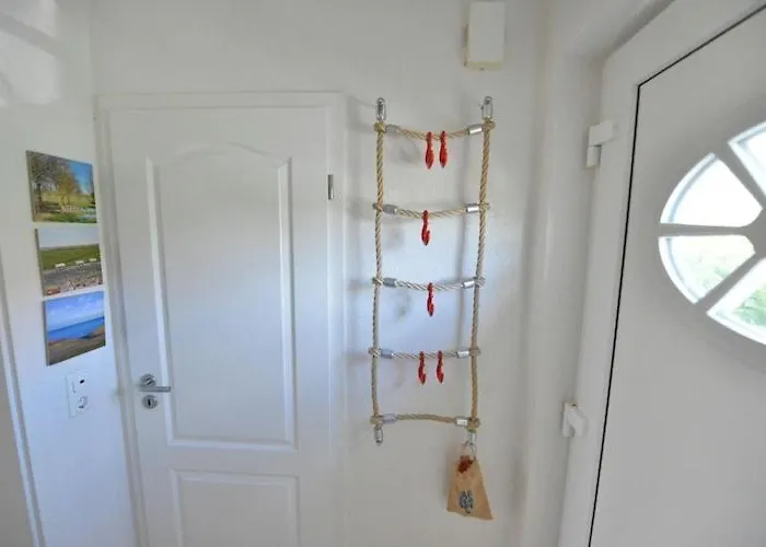 Semesterbostad Doppelhaushaelfte In Friedrichskoog-spitze *